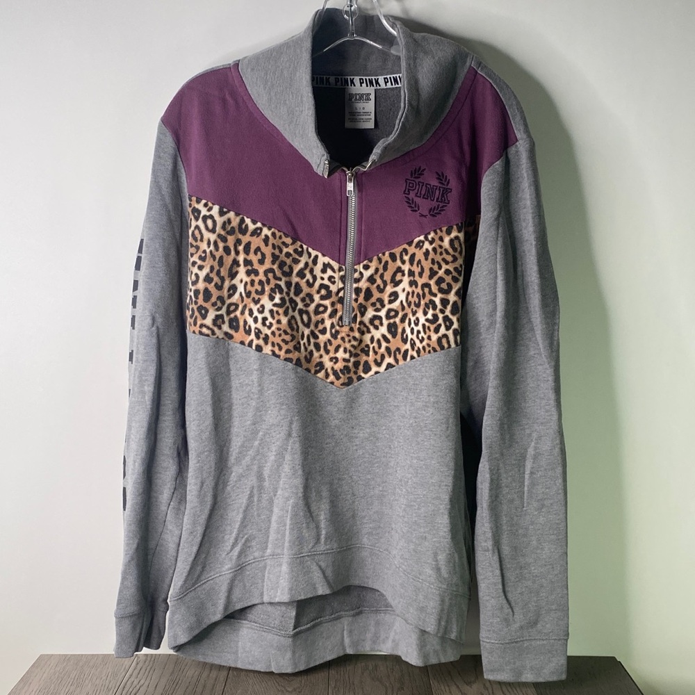 PINK Victoria's Secret Women's Gray and Purple Leopard Print Top
